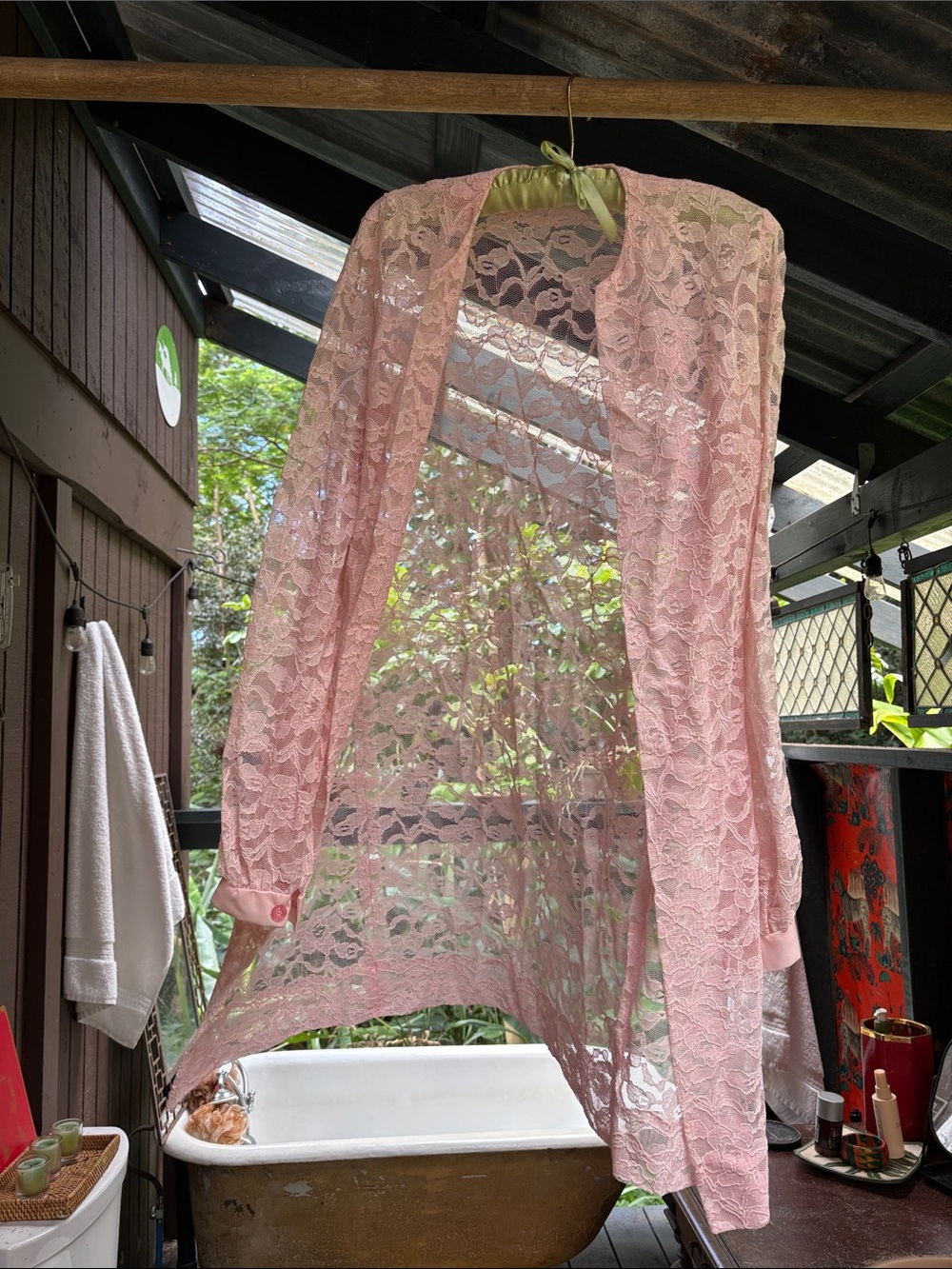 VINTAGE Lace Sheer Robe - Pink